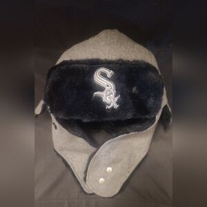 Men's Gray and Black Winter Hat